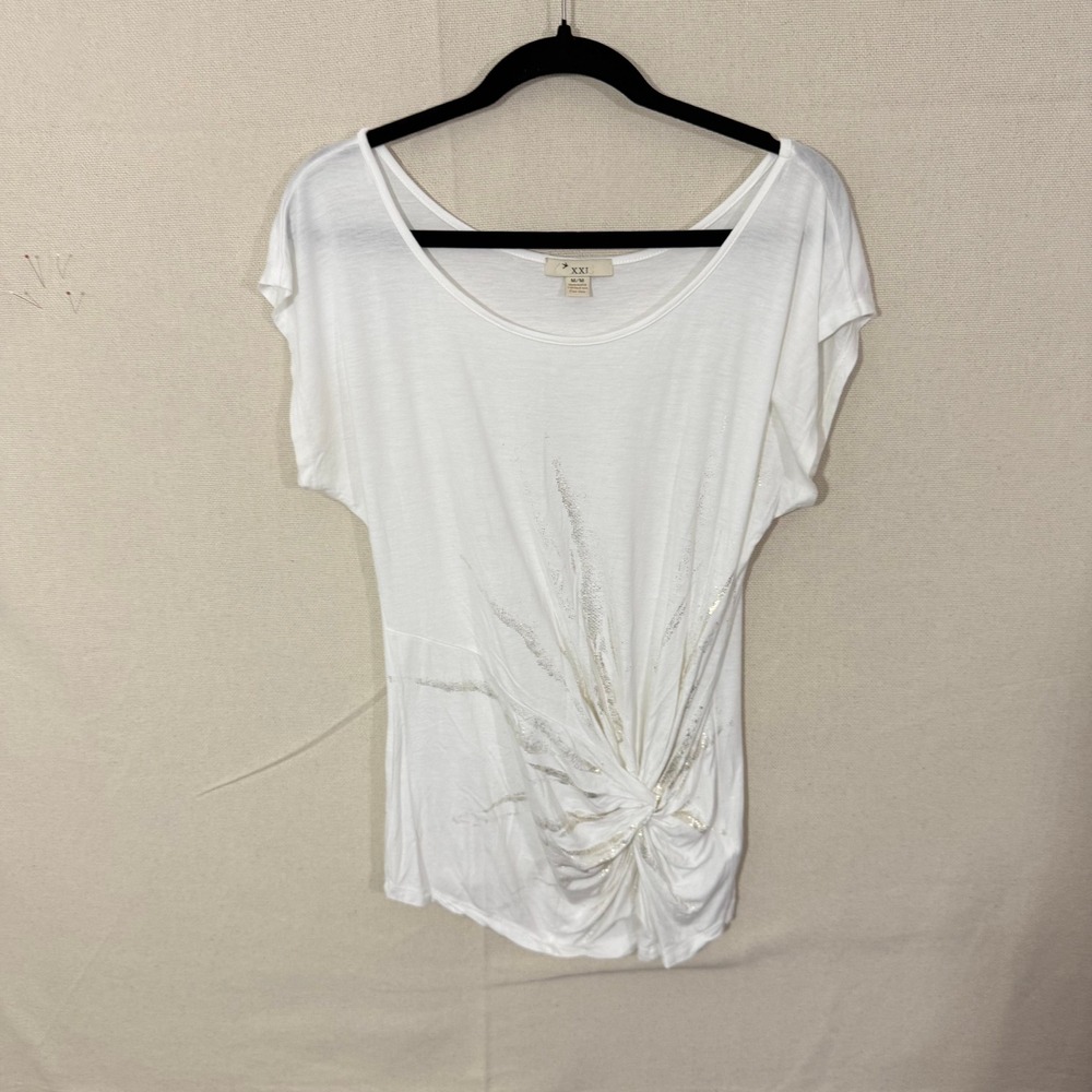 XXI Forever 21 White Knotted Front Shimmer Top Womens Medium TK2527